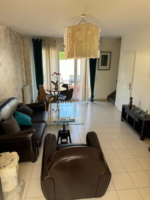 Вілла Superbe Duplex-15 Min Disneyland Croissy-Beaubourg Екстер'єр фото