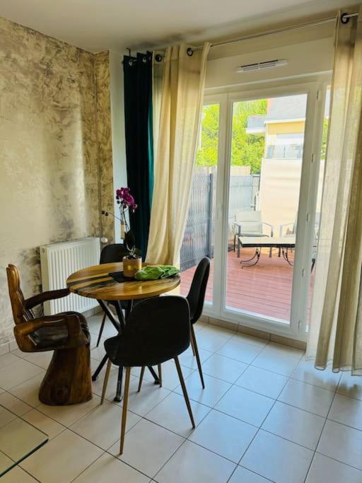 Вілла Superbe Duplex-15 Min Disneyland Croissy-Beaubourg Екстер'єр фото